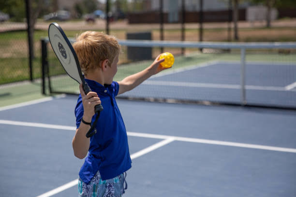 Jugador en una clase de tecnificación de pickleball